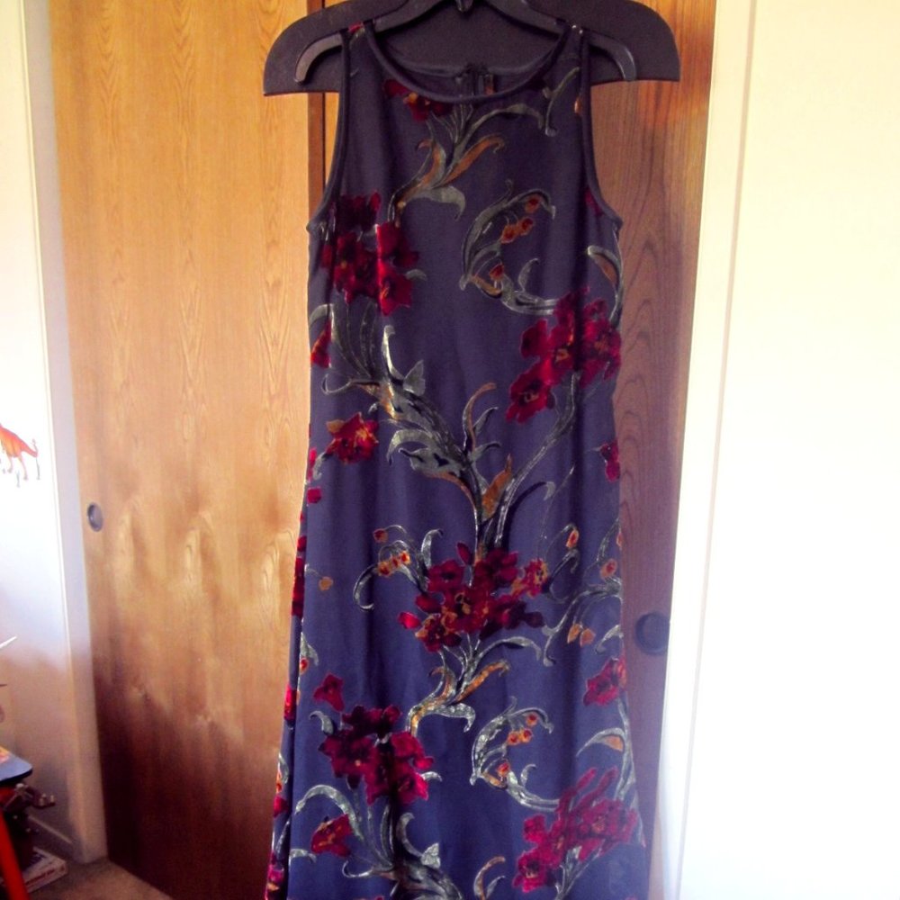Elegant Maxi dress made in USA SZ 6